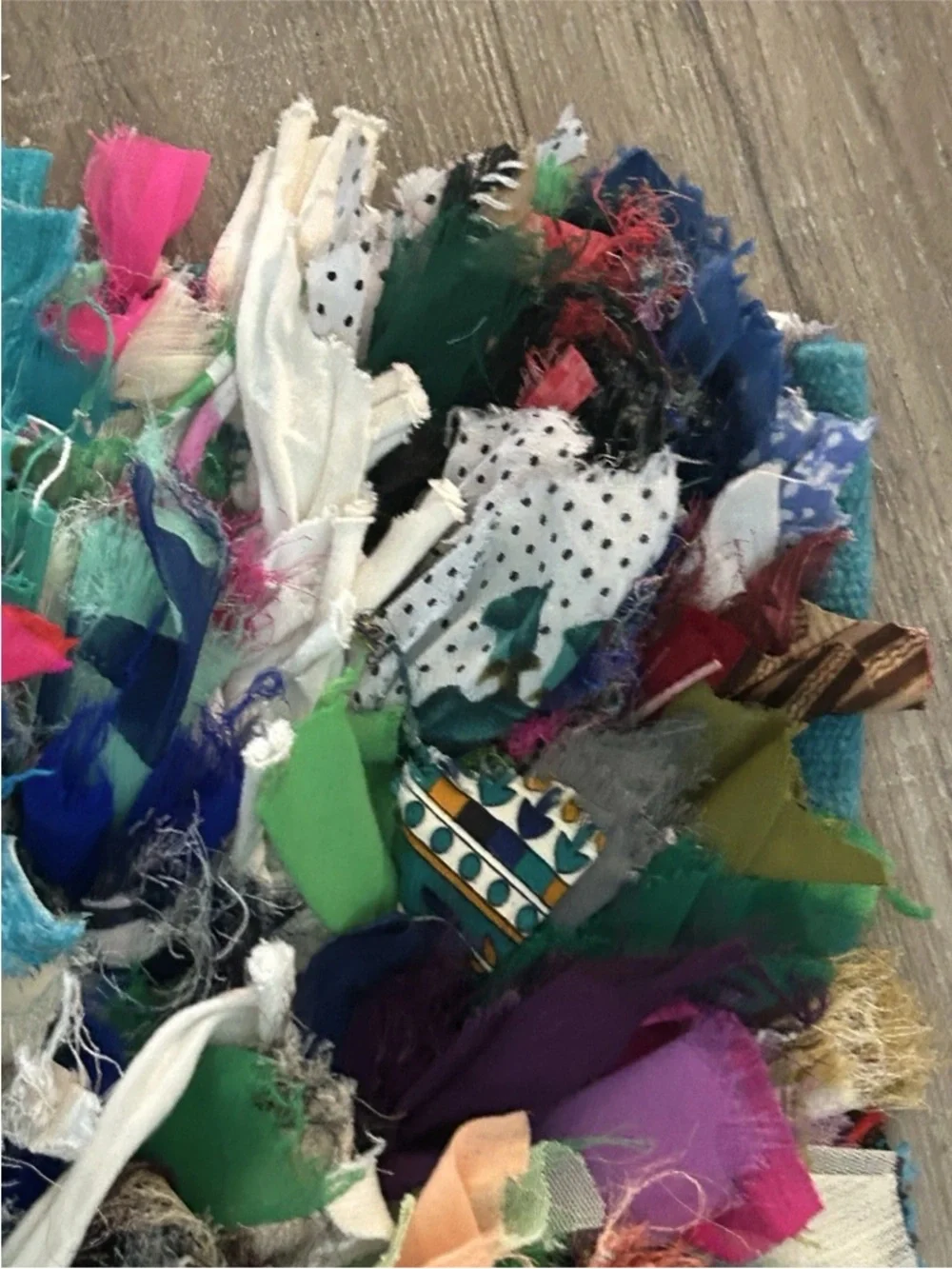 Shaggy Fabric‎ Accent Rag Rug Bright Multicolor 20” x 32” - NWOT
